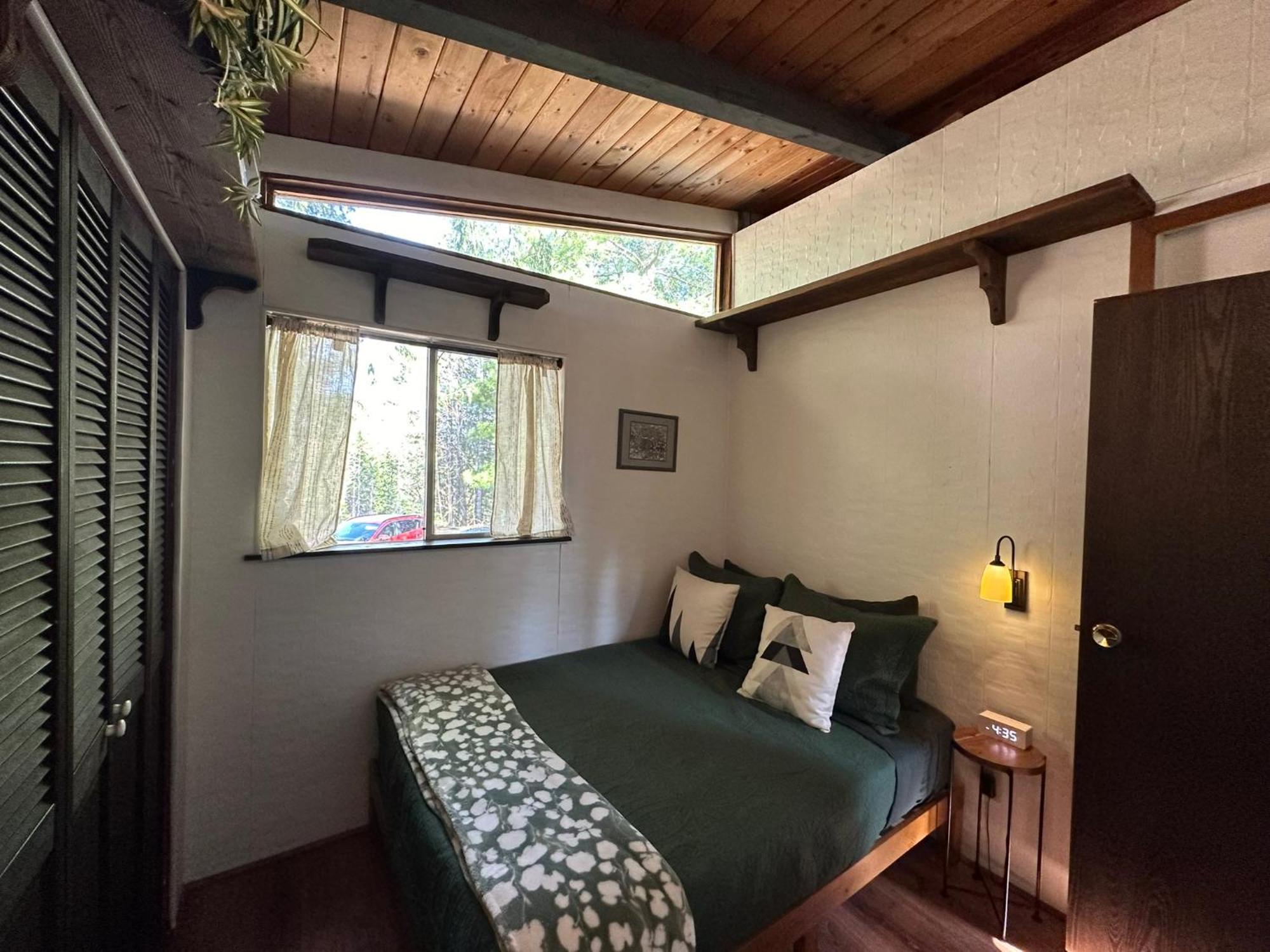 The Cabin In Packwood Exterior photo